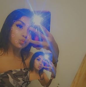 Meet your Posher, Sandra